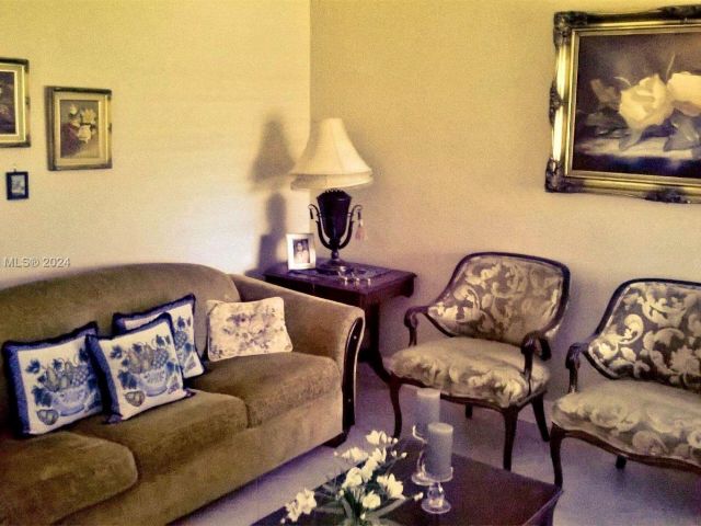 Продажа дома по адресу 14035 SW 103rd Ter - фото 5705022