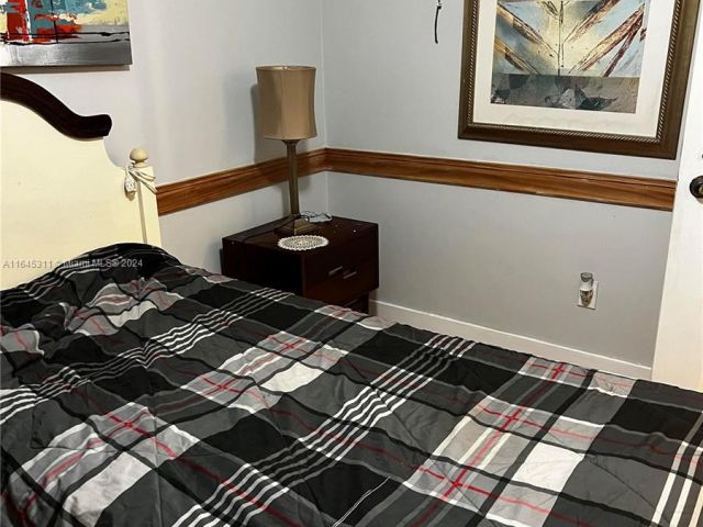 Продажа дома по адресу 14035 SW 103rd Ter - фото 5705025