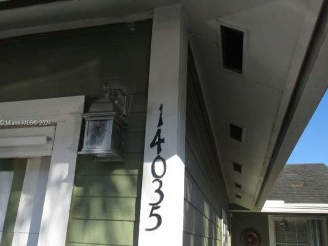 Продажа дома по адресу 14035 SW 103rd Ter - фото 5705030