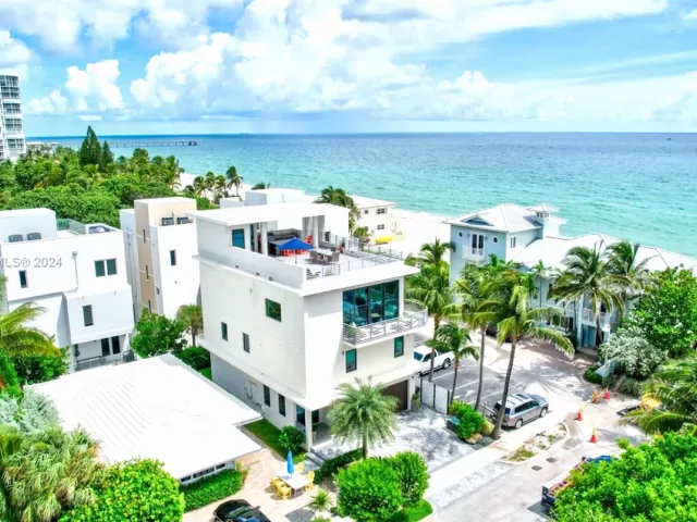 Дом в аренду по адресу 305 Oak St - фото 5773861