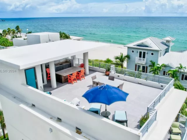 Дом в аренду по адресу 305 Oak St - фото 5773852