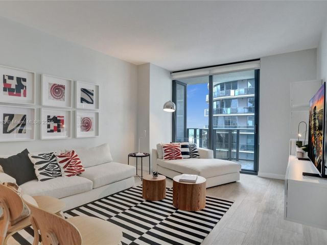 Продажа квартиры #3807 - фото 5605707