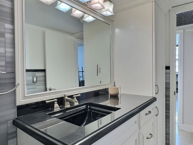 Продажа квартиры #1626 - фото 5771583