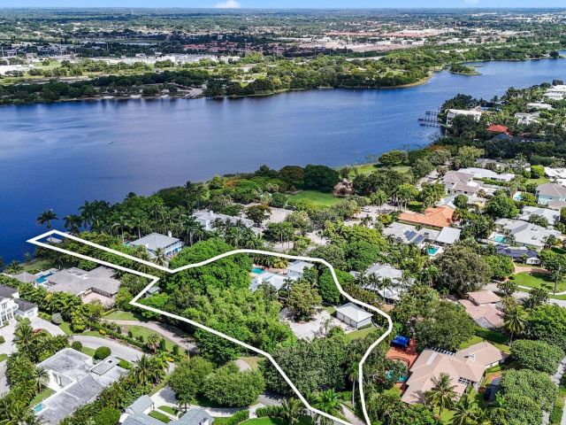 Продажа дома по адресу 920 Hibiscus Lane - фото 5808370