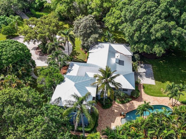 Продажа дома по адресу 920 Hibiscus Lane - фото 5808385