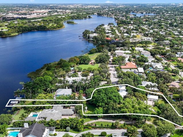 Продажа дома по адресу 920 Hibiscus Lane - фото 5808388