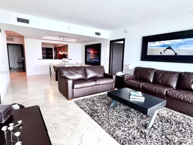 Продажа квартиры #1109 - фото 6007006