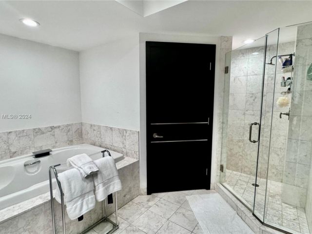 Продажа квартиры #1109 - фото 6006997