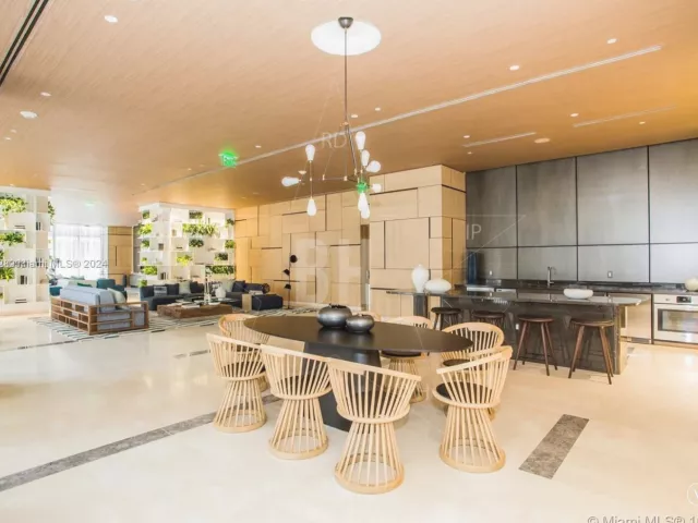 Продажа квартиры #1005 - фото 5605850