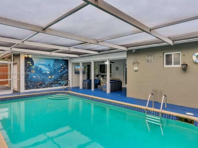 Продажа дома по адресу 2210 N 54th Ave - фото 5532258