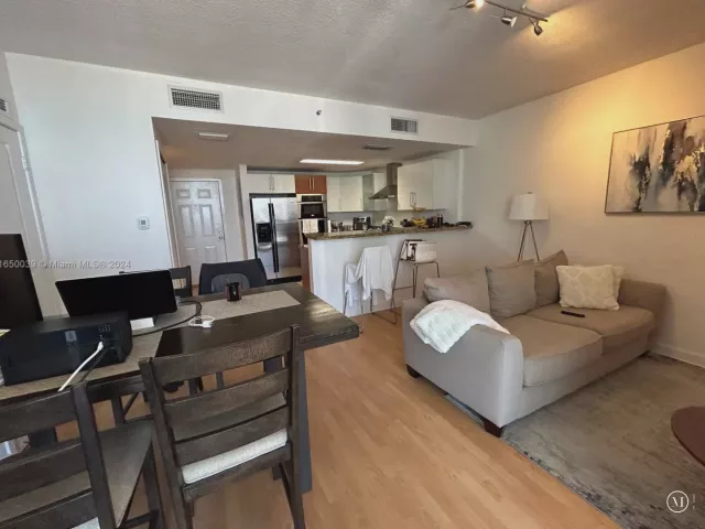 Продажа квартиры #2906 - фото 5619890