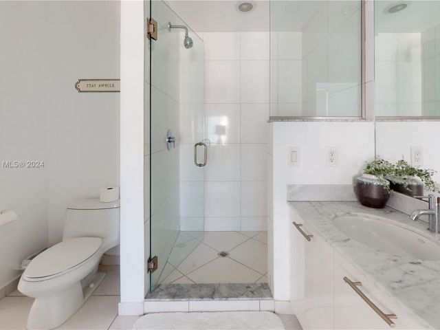 Продажа квартиры #3405 - фото 5731218