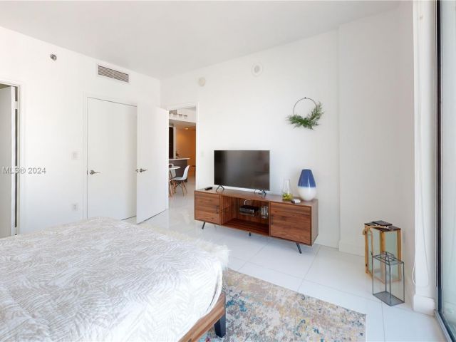 Продажа квартиры #3405 - фото 5731222