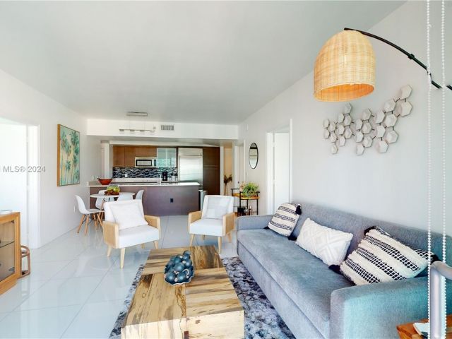 Продажа квартиры #3405 - фото 5731229