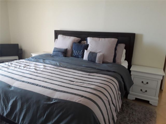 Квартира в аренду номер704 - фото 5670624