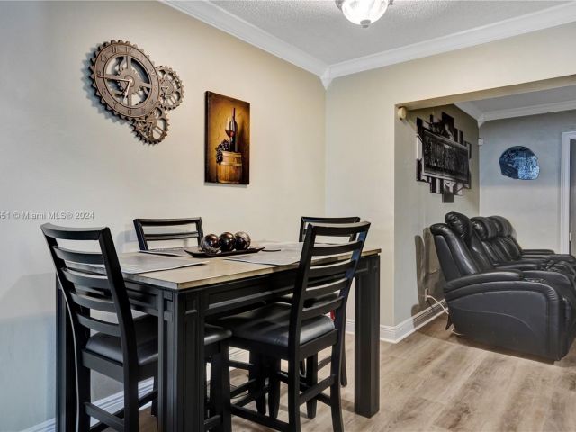 Продажа дома по адресу 770 NW 175th Dr - фото 5714784