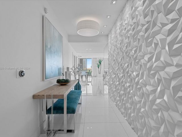 Продажа квартиры #2451 - фото 6035660