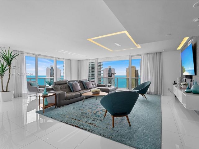 Продажа квартиры #2451 - фото 6035676