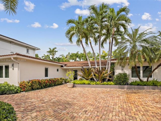 Продажа дома по адресу 670 Allendale Rd - фото 5573519