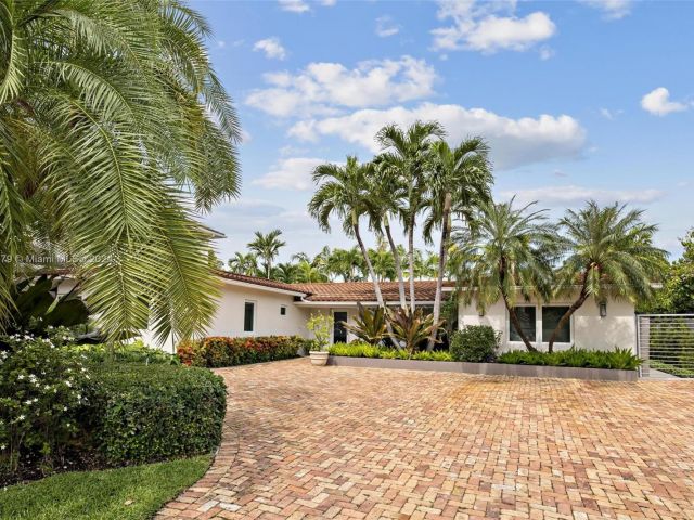 Продажа дома по адресу 670 Allendale Rd - фото 5573520