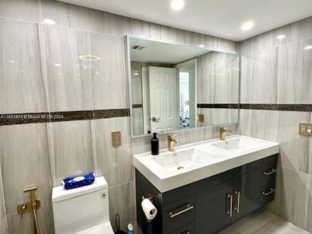 Продажа квартиры #1107 - фото 5670595