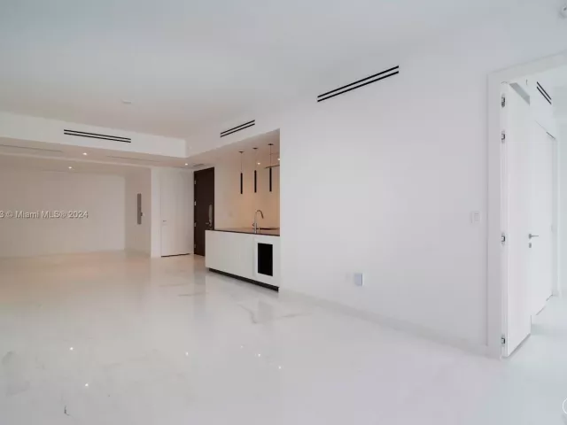 Продажа квартиры #902 - фото 5608707