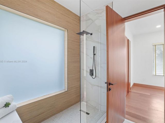 Продажа дома по адресу 543 Hibiscus Dr - фото 5524688