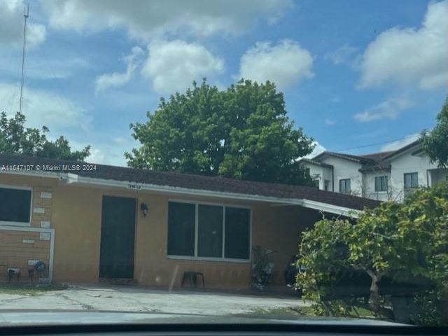 Продажа дома по адресу 360 NW 207th St - фото 5576798