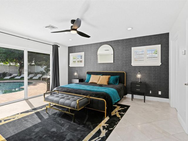 Дом в аренду по адресу 1931 NE 32nd Ave - фото 5726793