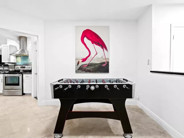 Дом в аренду по адресу 1931 NE 32nd Ave - фото 5726797