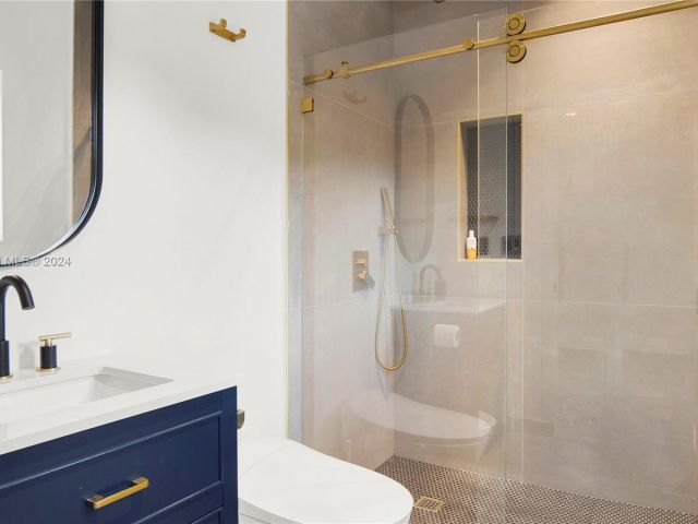 Продажа дома по адресу 63 SW 31st Rd - фото 5716315