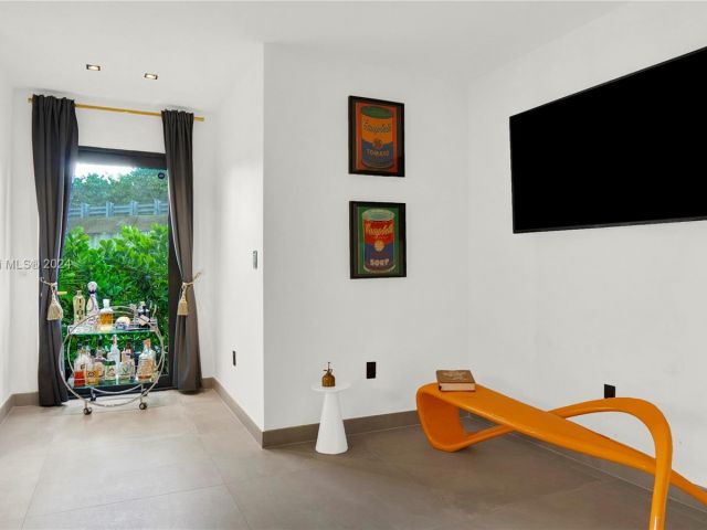 Продажа дома по адресу 63 SW 31st Rd - фото 5716321