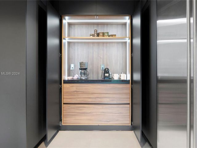 Продажа дома по адресу 63 SW 31st Rd - фото 5716324