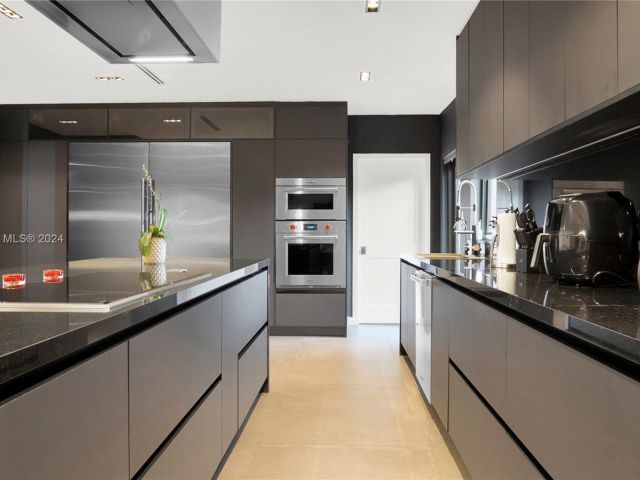 Продажа дома по адресу 63 SW 31st Rd - фото 5716327