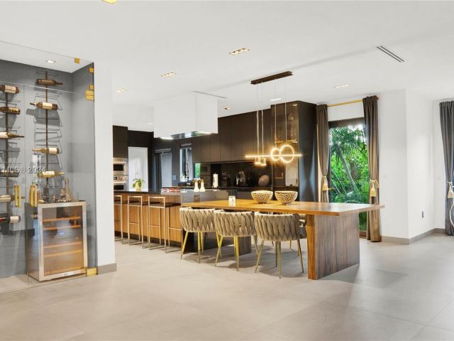 Продажа дома по адресу 63 SW 31st Rd - фото 5716330