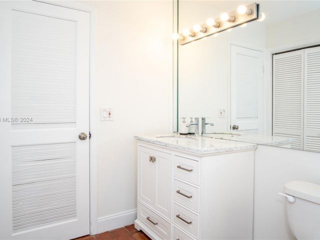 Продажа дома по адресу 4020 SW 129th Ave - фото 5831674