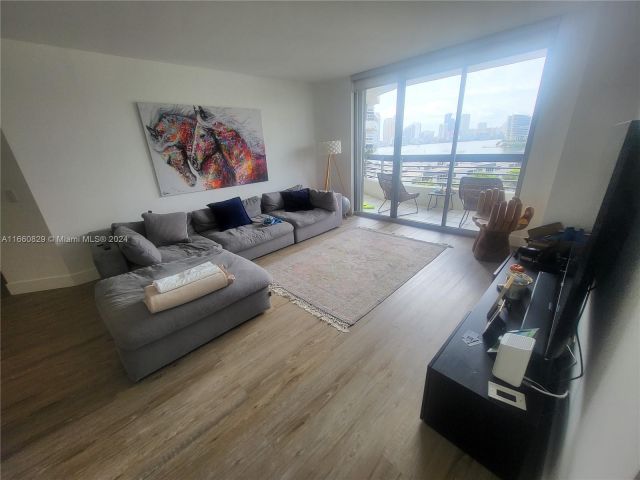 Продажа квартиры #903 - фото 5690245