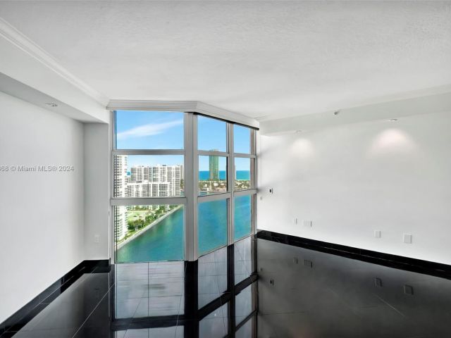 Продажа квартиры #2708 - фото 5687014