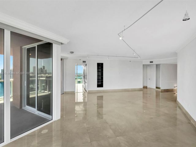 Продажа квартиры #2708 - фото 5687027