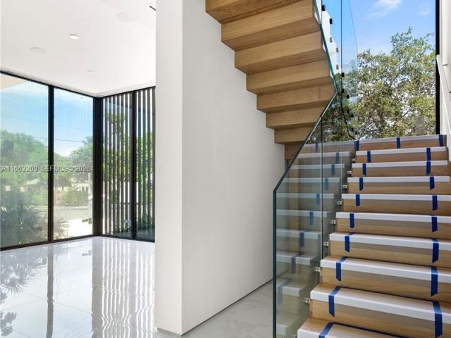 Продажа дома по адресу 4430 Nautilus Dr - фото 7522093