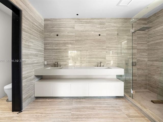 Продажа дома по адресу 4430 Nautilus Dr - фото 7522096