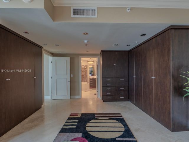 Продажа квартиры #506 - фото 6086178