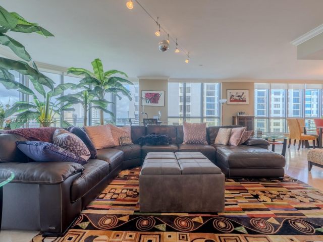 Продажа квартиры #506 - фото 6086186