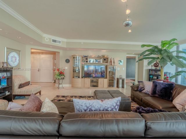 Продажа квартиры #506 - фото 6086187