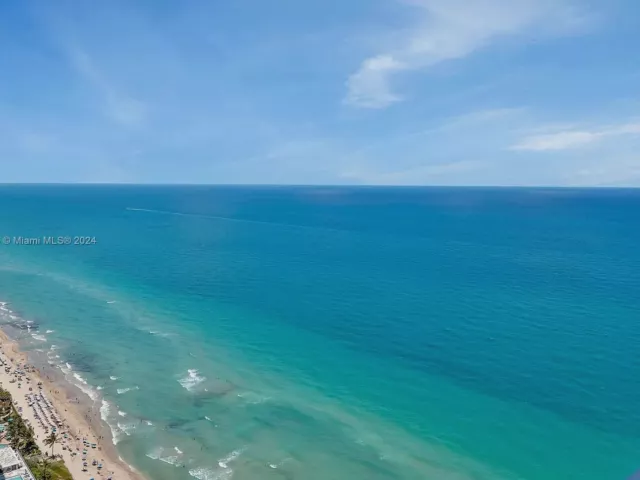 Продажа квартиры #4709 - фото 6185918