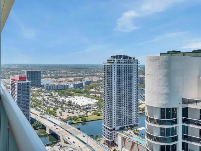 Продажа квартиры #4709 - фото 6185919