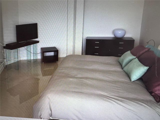 Продажа квартиры #2408 - фото 5718652