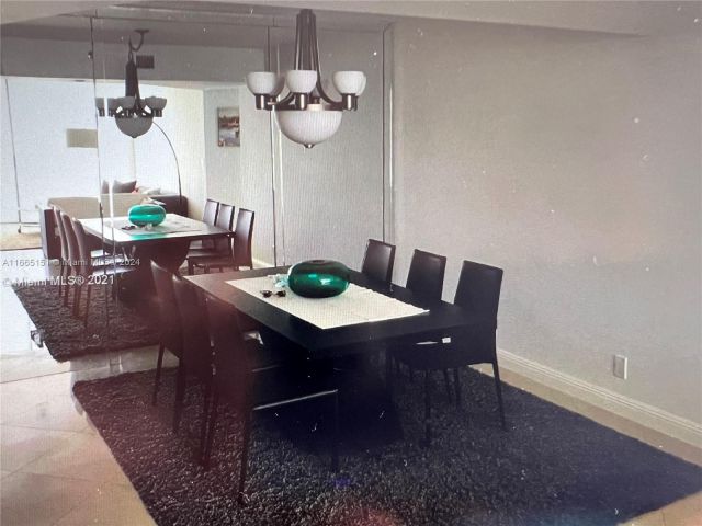 Продажа квартиры #2408 - фото 5718659