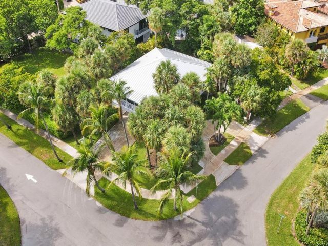 Продажа дома по адресу 109 SE Olive Way - фото 5731002