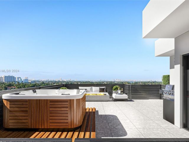 Продажа дома по адресу 3222 NE 7th St 2 - фото 5544497